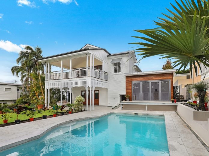 Luxurious Private Villas Now Available for Rent in Provence