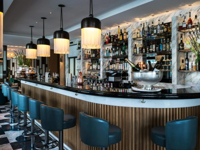 Barchetta Bar & Lounge