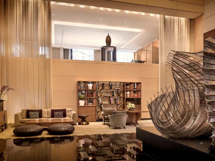 Casual Dining and Afternoon Tea at Park Hyatt Zurich's Lobby Lounge