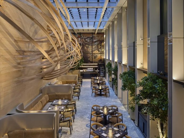 Akira Back's London Debut