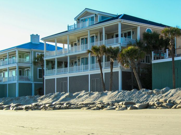 Affluent Travelers Favor Vacation Homes