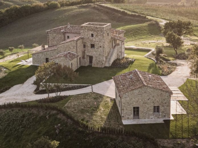 Podere Tesoro, A Luxury Villa Retreat in Tuscany