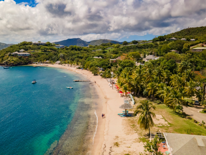 Wealthy-Investors-Favor-Sustainable-Luxury-Homes